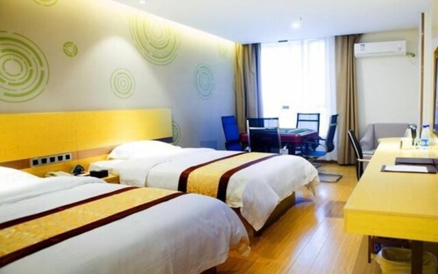 GreenTree Inn Huanggang City Wuxue City Kanjiang Avenue
