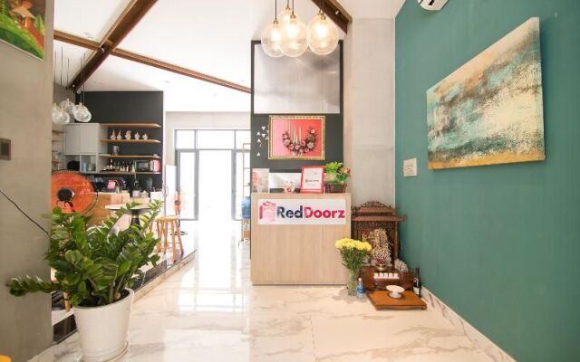 Reddoorz Plus Near Cau Ong Lanh