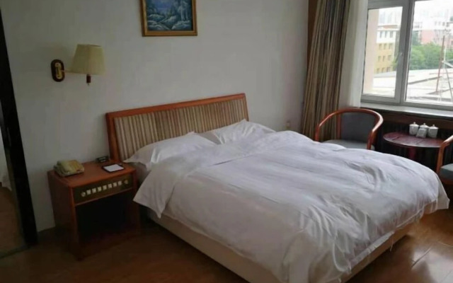 Tongliao Hotel
