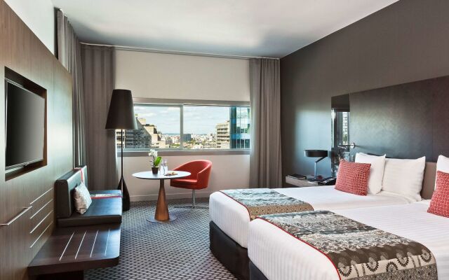 Melia Paris La Defense
