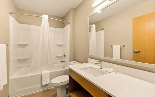 LivAway Suites Nashville- Smyrna