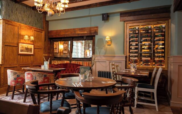 Wheatsheaf Hotel - Virginia Water by Greene King Inns