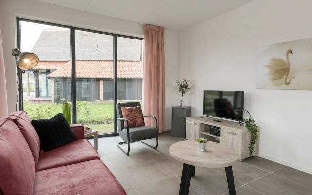 Canal Villa With Terrace