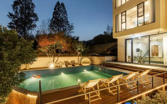 Mogan Mountain Muxia Star Camping Resort Villa