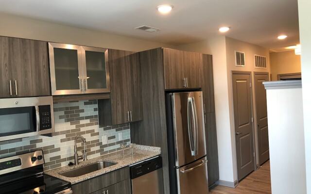 Luxury Studio Apartment