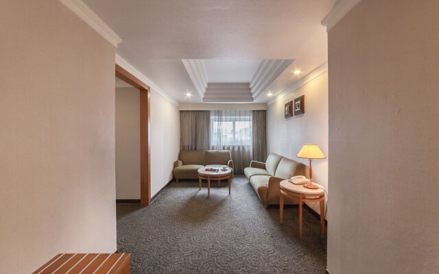 Ferrary Hotel