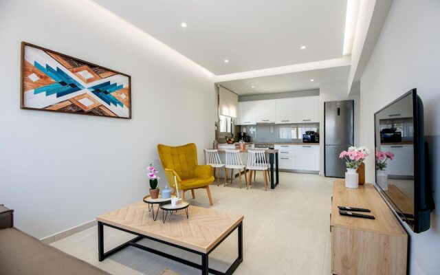 Mylos Luxury Apartment 4