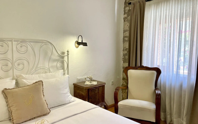 Krem Hotel