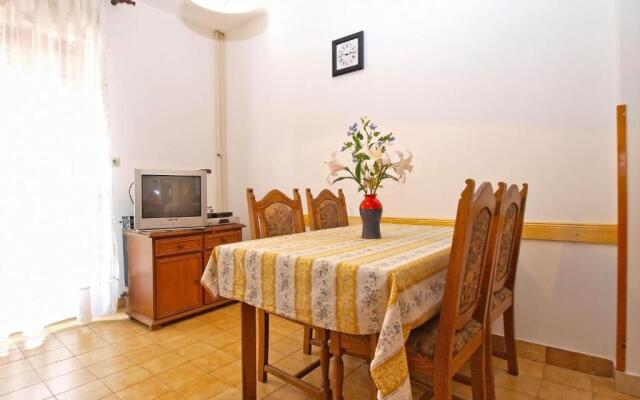 Apartmensts Nikola 1023