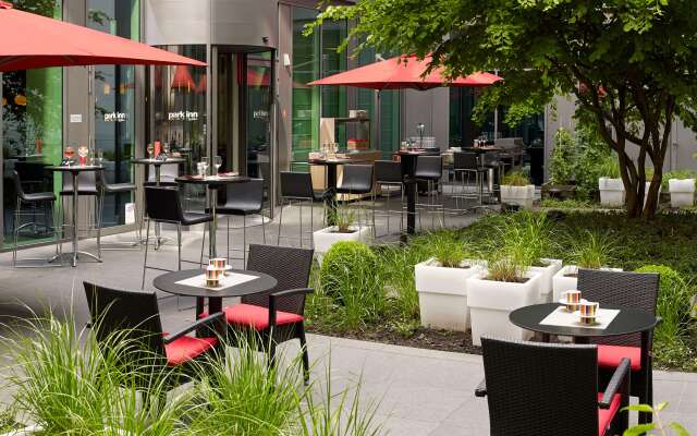 Park Inn by Radisson Brussels Centre Midi