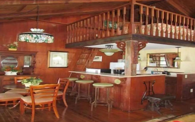 The Driftwood Resort