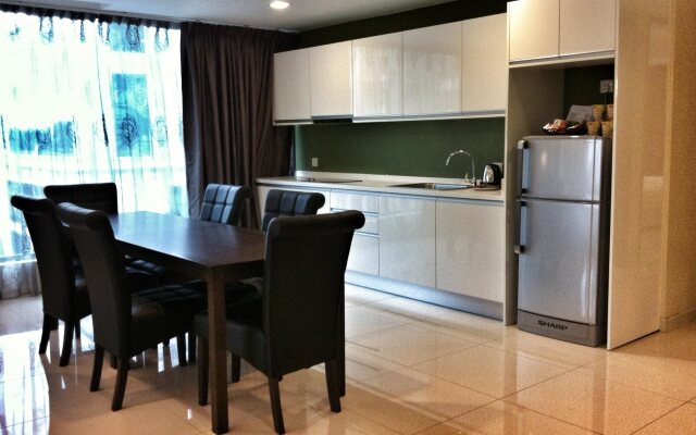 Borneo Vista Suites Hotel