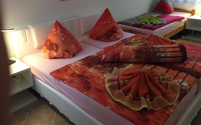 Ferienwohnungen Rehn