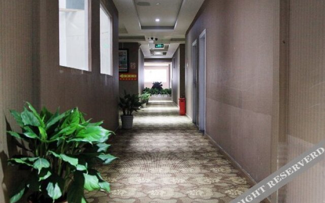 Yijia City Hotel