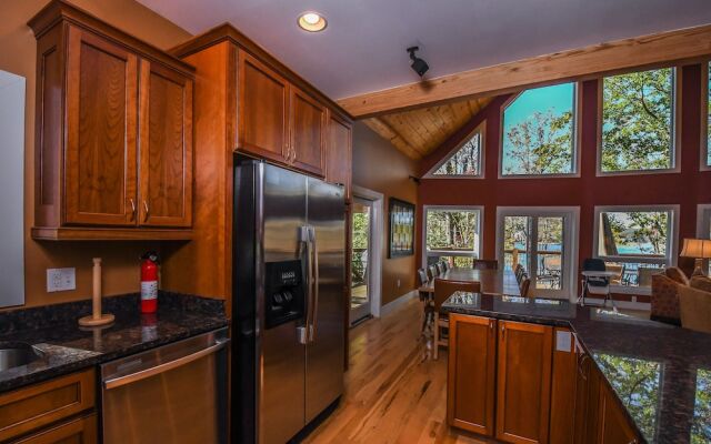 Four Seasons Chateau 5 Bedroom House