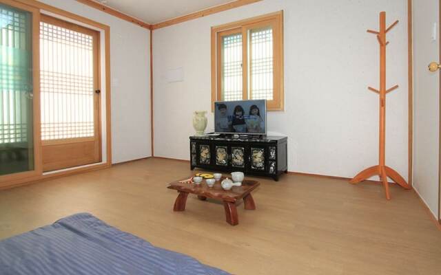 Gyeongju Seorabeol Hanok