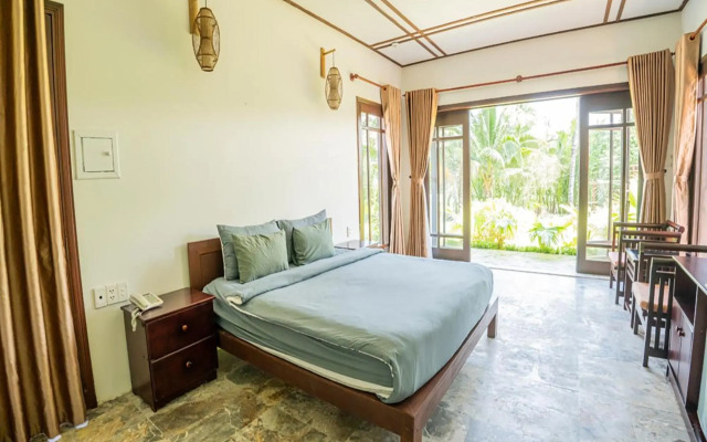 Riverside Bamboo Resort - Hoi An