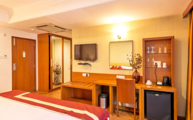 Octave Suites Residency Rd