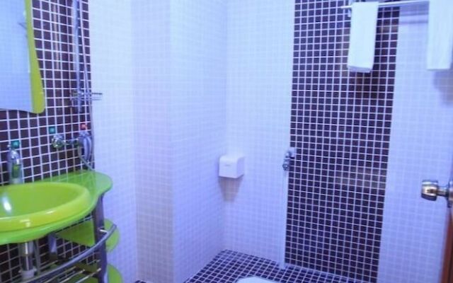 In the Mood Of Love Hotel - Yangshuo