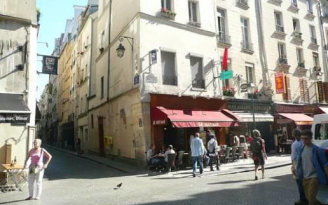 Apart of Paris - Montorgueil - Rue St Sauveur