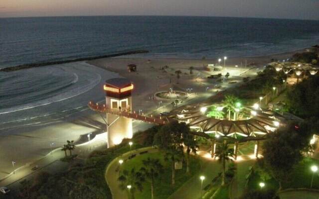 Residence Beach Hotel