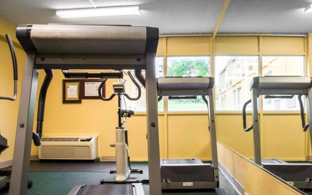 Quality Inn & Suites Syracuse Fairgrounds