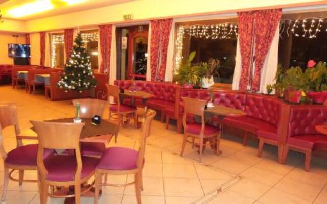 Albergo Ristorante Canin