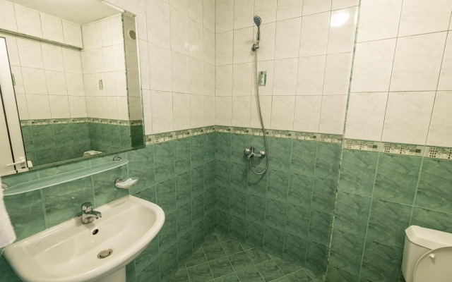 Hotel Slavyanski