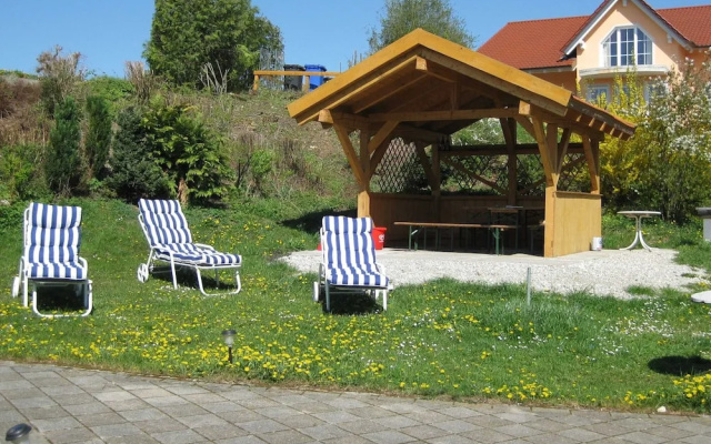 Wohnung in Rotthalmunster mit Garten