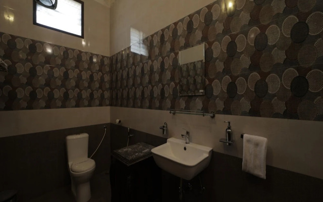 Dumas Guest House
