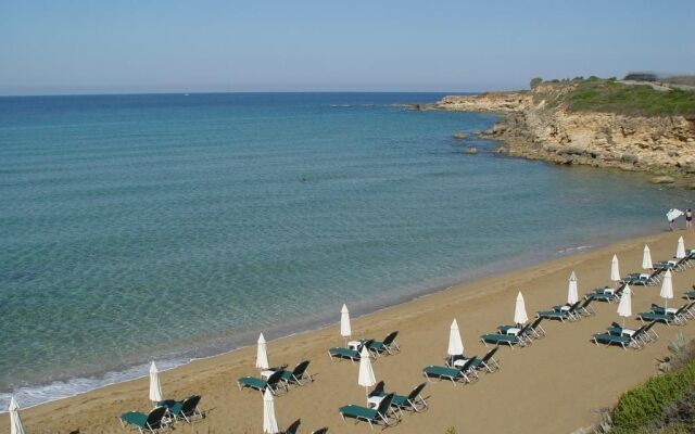 Astra Village Hotel Suites