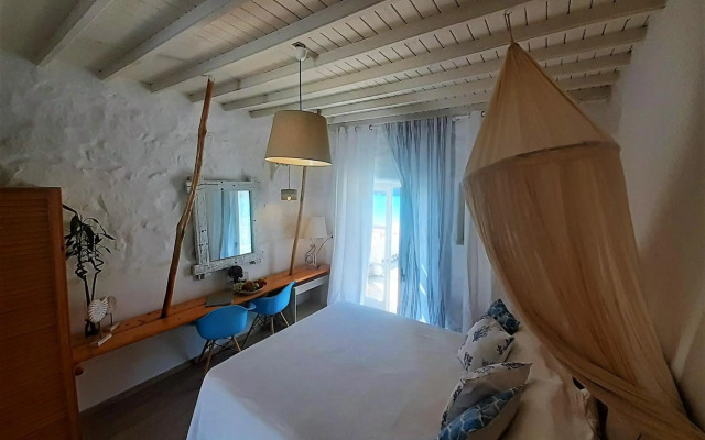 Sea Side Studios & Houses