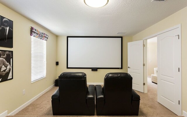 Starmark Luxury Collection - Mansions at ChampionsGate