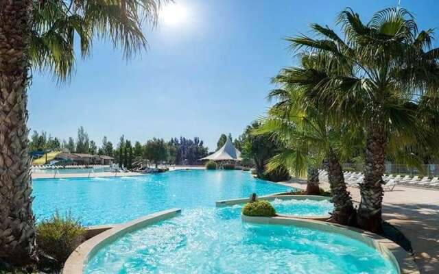Property With 3 Bedrooms in Vias, With Pool Access, Furnished Terrace