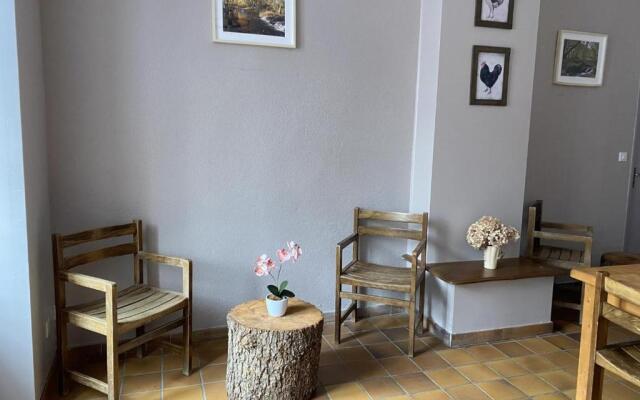 Appartement Arfeuilles, 4 pièces, 6 personnes - FR-1-489-182