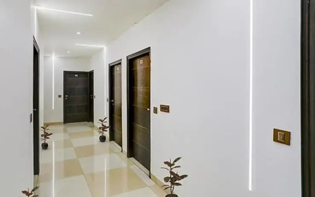 Fabhotel 19 West