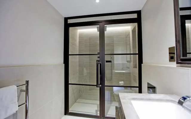 2-bed Superior Apt 415