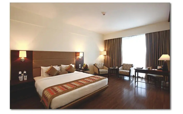 Country Inn & Suites by Radisson, Amritsar, Queens Road