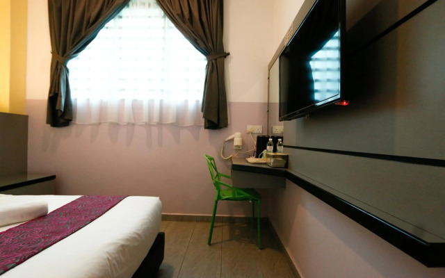 Travelland Hotel