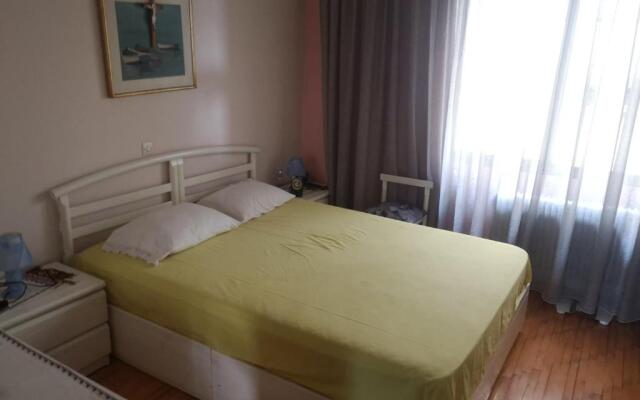 Comfortable Apartment in Kato Toumpa
