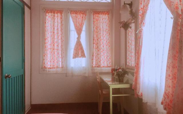 Nhà Tím Homestay