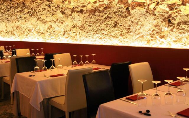 Petit Hotel Hostatgeria Sant Salvador