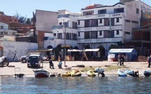 Hostal Brisas del Titicaca