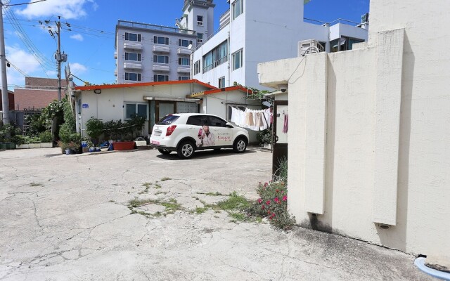 Gangneung Miseongjang Motel