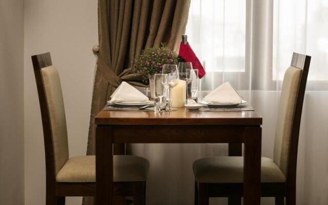 Poonsa Cau Giay Apartment