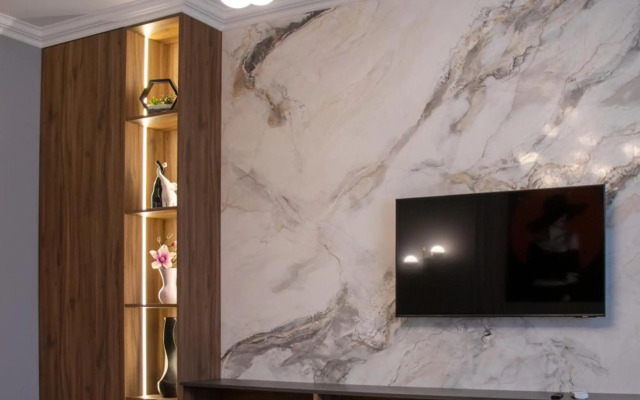 Royal apartment on Shevchenka 38 str