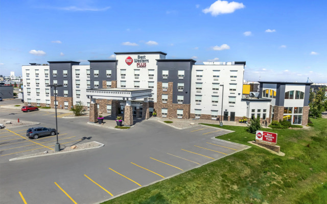 Best Western Plus Service Inn & Suites