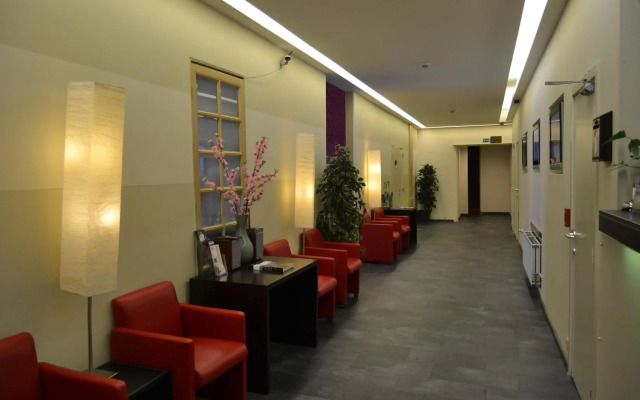 Hotel Albert 2