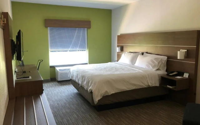 Holiday Inn Express & Suites Franklin KY by IHG