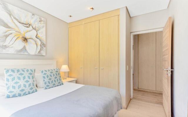 Three Bedroom Apartment - De Waterkant